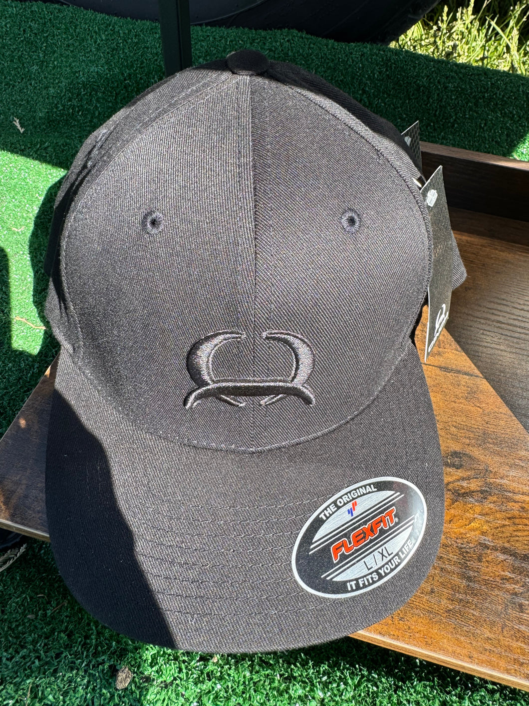 Cinch Blackout Hat
