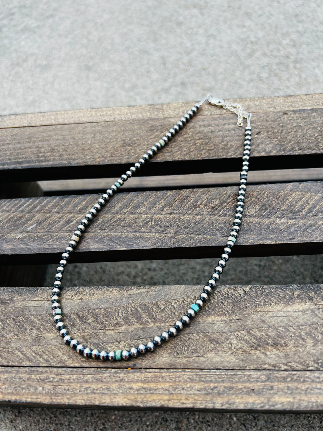 4 mm Navajo Pearl and Turquoise Chocker